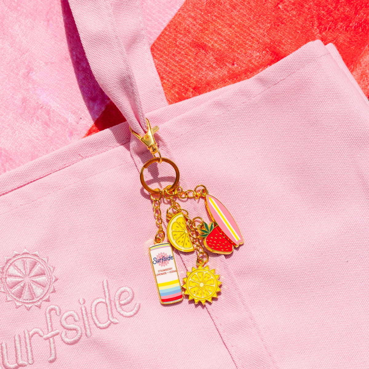 Surfside_Strawberry_Lemonade_Keychain