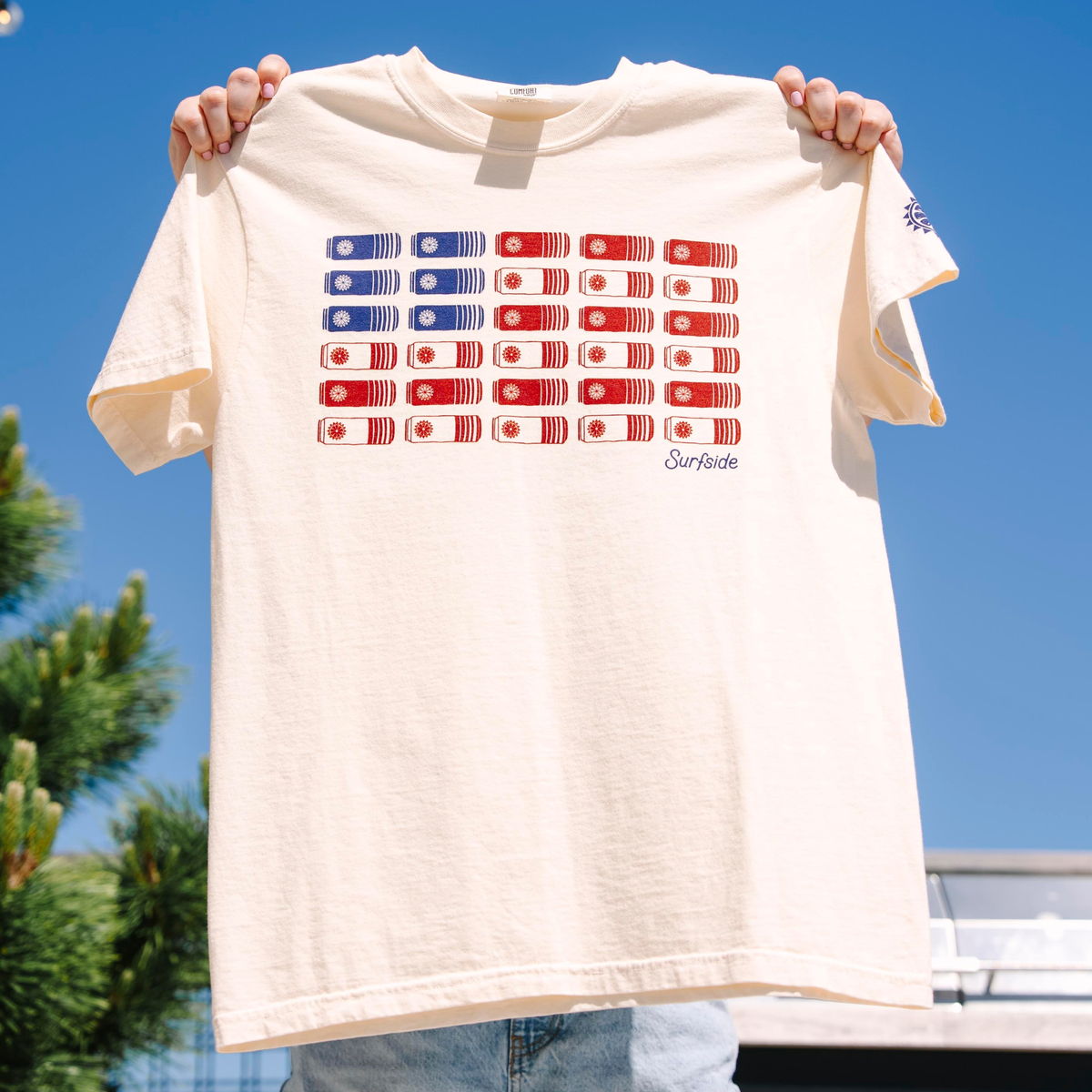 USA_250_Can_Flag_Shirt