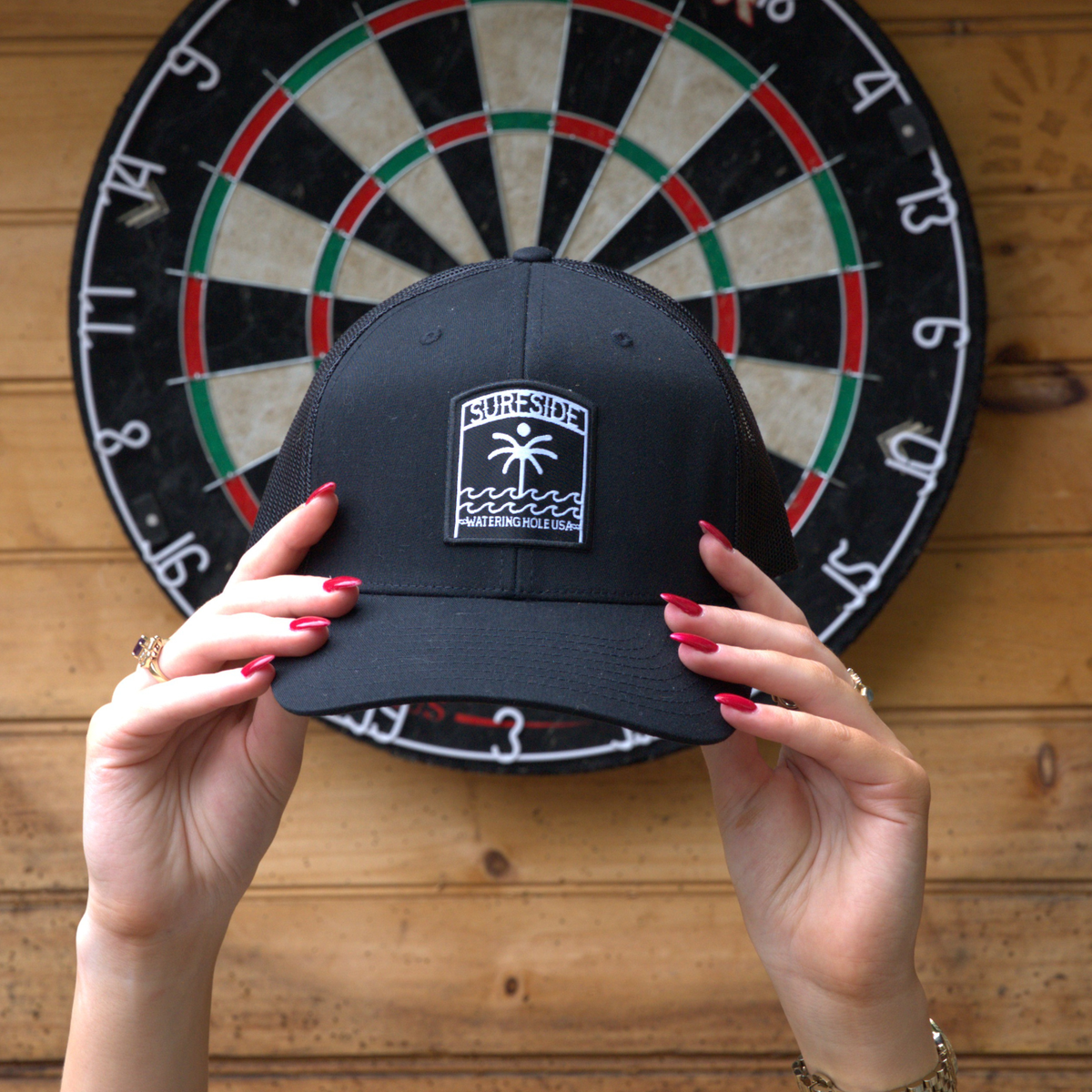 Watering_Hole_Hat_Dartboard